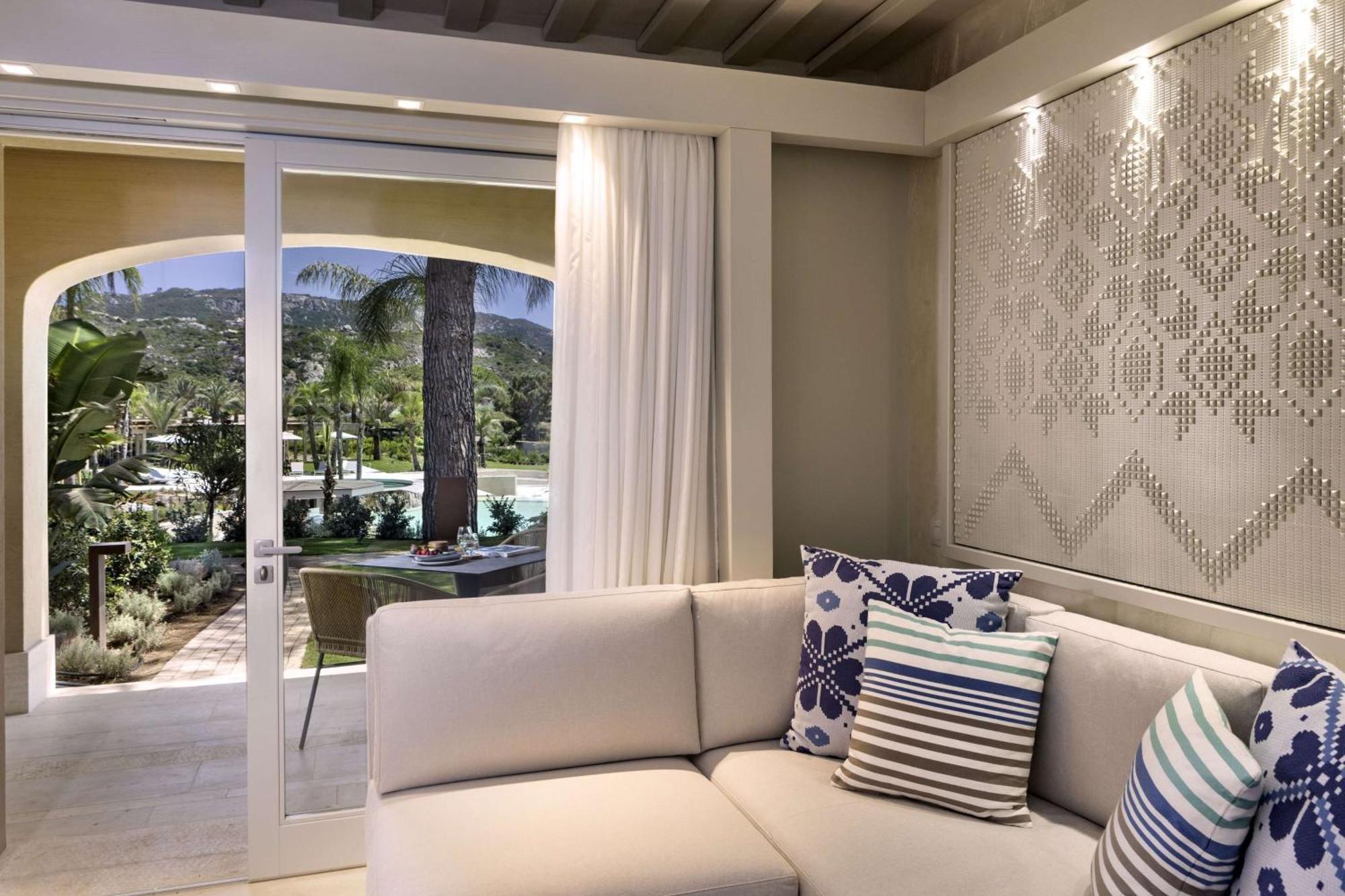 7Pines Resort Sardinia - A Destination By Hyatt Baja Sardinia Esterno foto